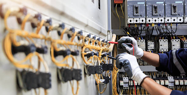 Professional Electrician technician working in Locust Grove, GA